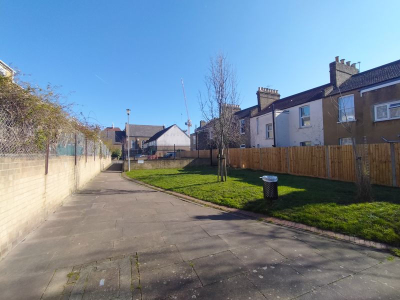 Photo 18- click for photo gallery